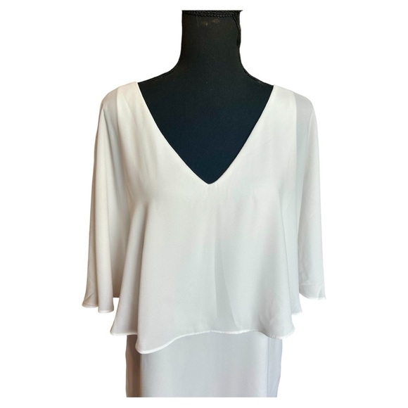 NWT Two eighty two Elegant White Dress with Cape Back - Picture 2 of 6